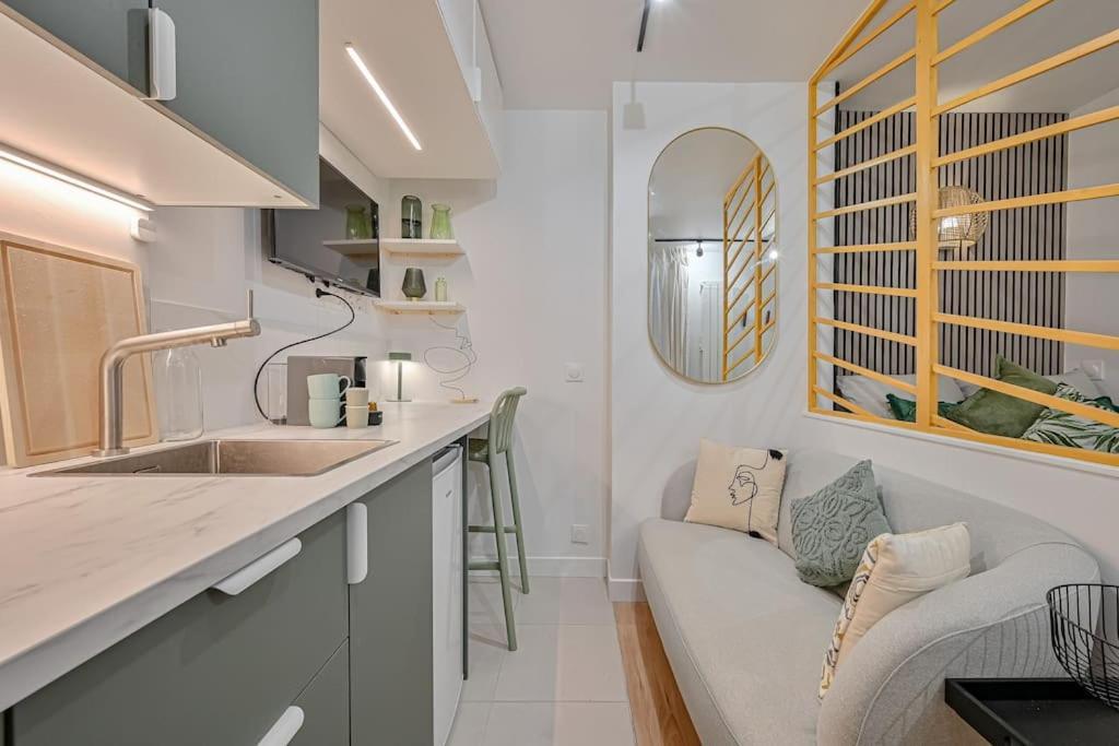 Cosy Emeraude - Centre Apartment Paris