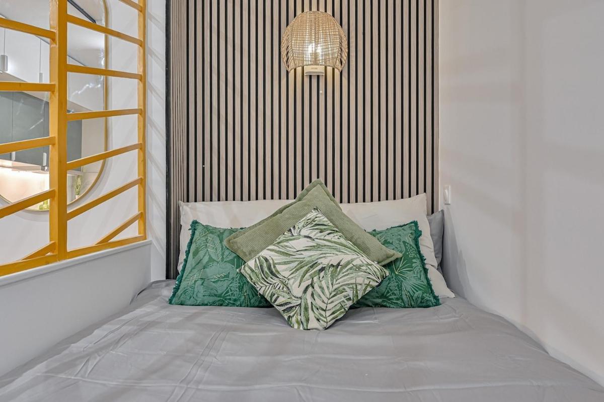 Cosy Emeraude - Centre Apartment *